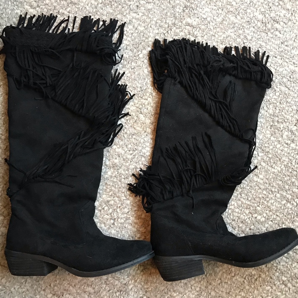 Black Fringe Boots